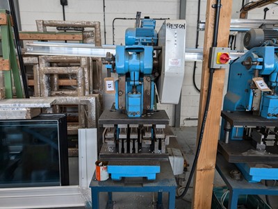 Lot 15 - Worcester model 6T LDDT STD hydraulic press on...
