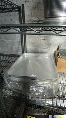 Lot 14 - 2 Aluminium oven trays