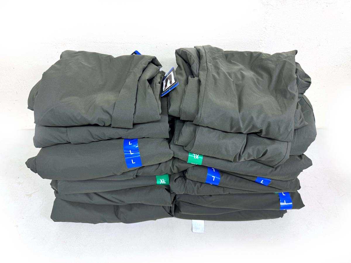 Lot 1033 - 18x pairs Stormpack ladies windproof lined...