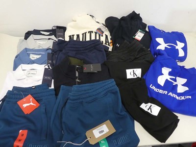 Lot 1288 - Approx. 15 items of branded clothing. To...