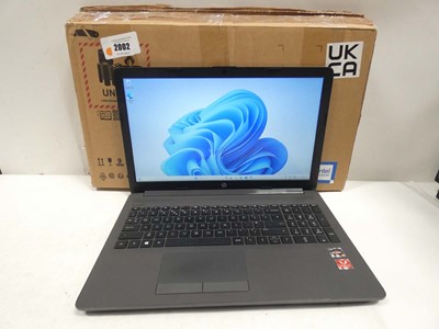 Lot 2002 - HP 255 G7 laptop with AMD Ryzen 3-2200U, 8GB...