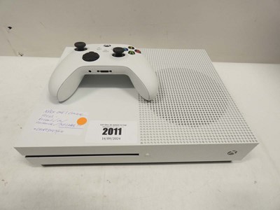 Lot 2011 - Xbox One S 500GB console with controller