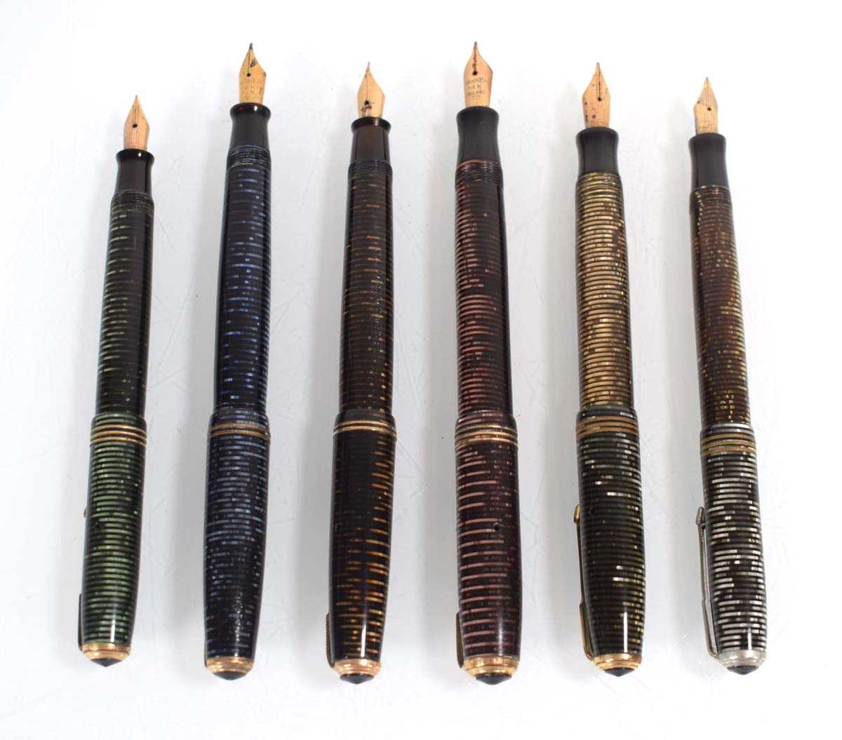 Lot 112 - A group of six Parker 'Vacumatic' fountain...