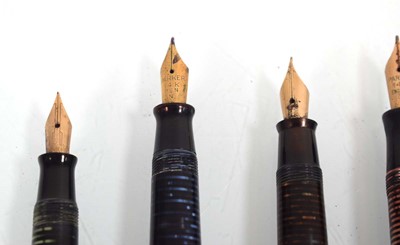 Lot 112 - A group of six Parker 'Vacumatic' fountain...