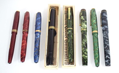 Lot 117 - A group of eight Conway Stewart fountain pens...