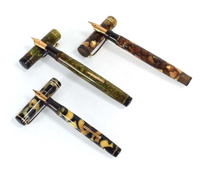 Lot 123 - Two Wahl Eversharp fountain pens with 14ct...