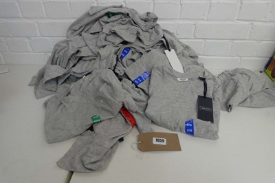 Lot 1059 - Approx. 24 childrens Jack Wills t-shirts