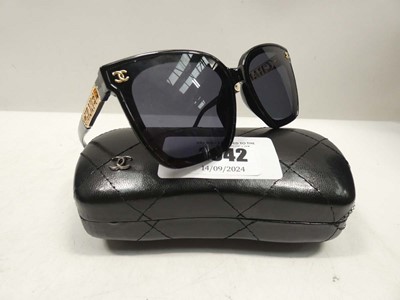 Lot 2042 - Chanel sunglasses in case