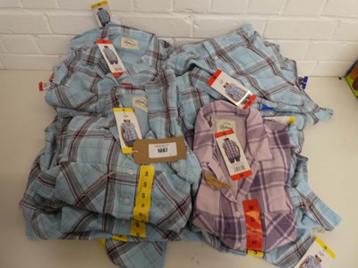 Lot Approx. 30 women's button up shirts by Jachs...