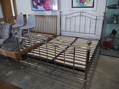 Lot 1016 - Large metal bedframe (measuring approx. 7x5')