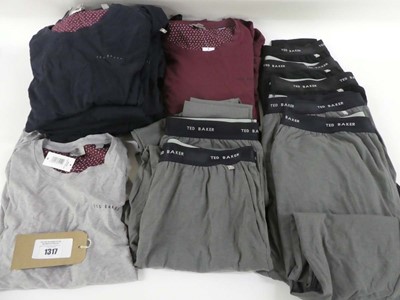 Lot 1317 - Approx. 20 items of Ted Baker loungewear...