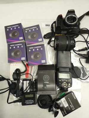 Lot 2012 - Nikon D3300 camera with 18-105mm lens plus...