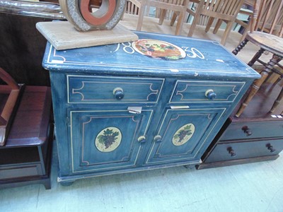 Lot 85 - An early 20th century oak sideboard having...