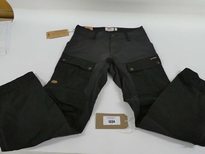 Lot 1334 - Fjall Raven trousers size EU 46 US 30-31" mens...