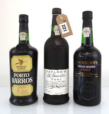 Lot 221 - 3 bottles of Port, 1x Taylor's 20 year old...