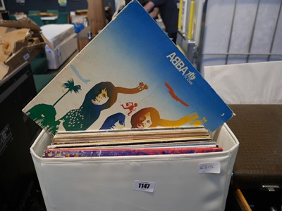 Lot 1147 - Container of 12" albums incl. UB40, Linda...