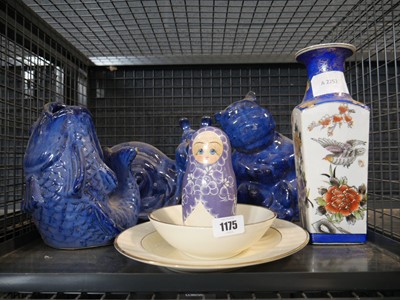 Lot 1175 - Cage containing Oriental vase, bowl and plate...