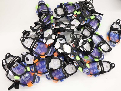 Lot 3277 - Bag of Snowtrax shoe attachments