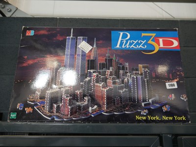 Lot 1180 - 3D puzzle of New York city by MB