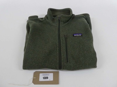 Lot 1389 - Patagonia full zip fleece jacket in green size...