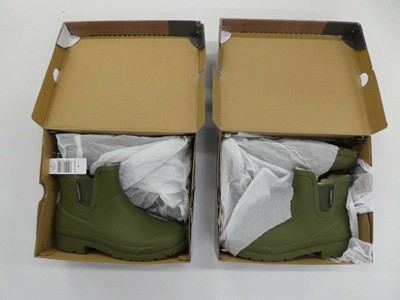 Lot 3813 - 2 boxed pairs of ladies Weatherproof fur-lined...