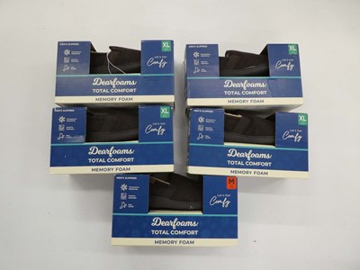 Lot 3814 - 5 boxed pairs of men's Dearfoams slippers