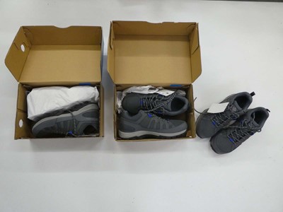 Lot 3818 - 2 boxed and 1 unboxed pair of men's Columbia...