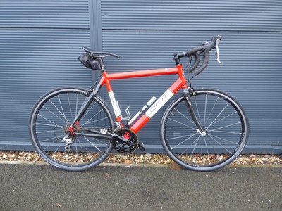 Lot 4044 - Lightweight Sab red and white mountain bike