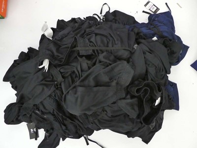 Lot 3900 - Bag containing 35 Under Armour Tech Graphic...