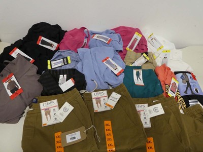 Lot 1420 - Approx. 20 items of mens and womens clothing...