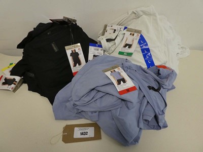 Lot 1432 - Approx, 25 ladies short sleeve active t-shirts...