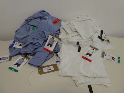 Lot 1439 - Approx, 25 ladies short sleeve active t-shirts...