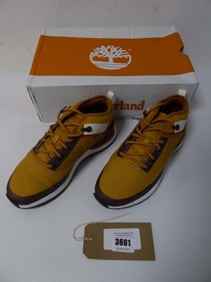 Lot 3661 - Boxed pair of men's Timberland field trekker...