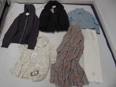 Lot 3699 - Selection of Zara & Sister Companies clothing