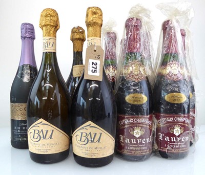 Lot 275 - 10 bottles, 3x Bau Frizzant de Muscat, 6x...