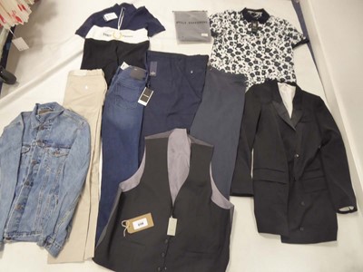 Lot 3736 - Selection of clothing to include Ted Baker,...