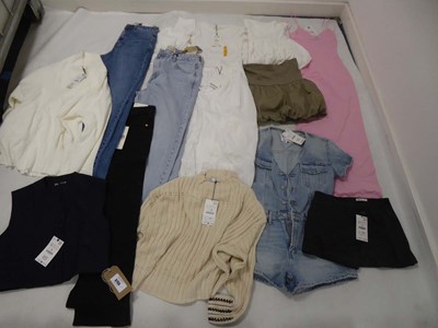 Lot 3755 - Selection of Zara & Sister Companies clothing