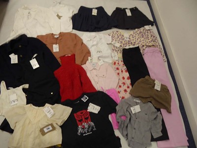 Lot 3765 - Selection of Zara children's clothing