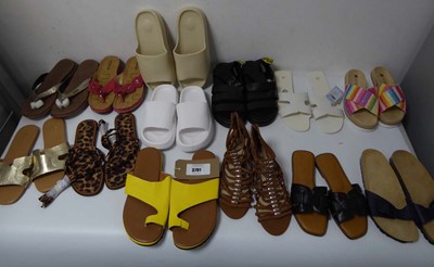 Lot 3791 - 13 pairs of ladies sandals of various styles...