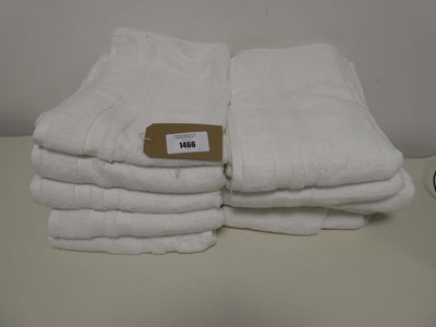 Lot 1466 - Approx. 10 bath towels by Grandeur Hospitality.