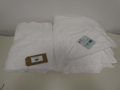 Lot 1467 - Approx. 7 bath towels by Grandeur.