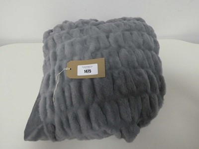 Lot 1475 - A grey faux fur throw.