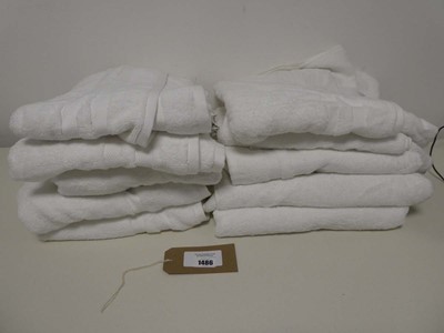 Lot 1486 - Approx. 10 bath towels by Grandeur.