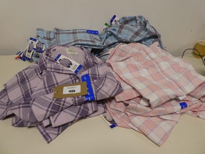 Lot 1496 - Approx. 30 women's button up shirts by Jachs...