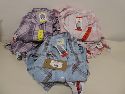 Lot 1458 - Approx. 30 women's button up shirts by Jachs...