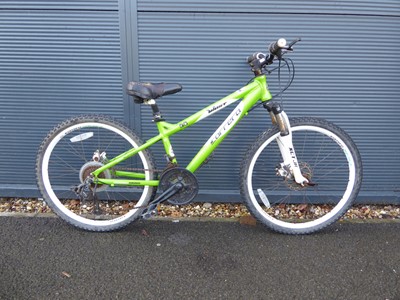 Lot 4040 - Carrera Blast green childrens mountain bike