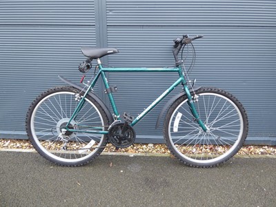 Lot 4048 - Diamond back Horizon green mountain bike