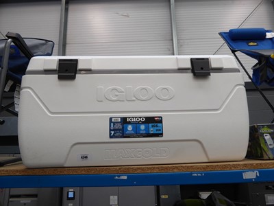 Lot 4243 - Igloo 156L cool box