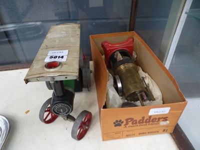 Lot 5014 - 2 Mamod engines