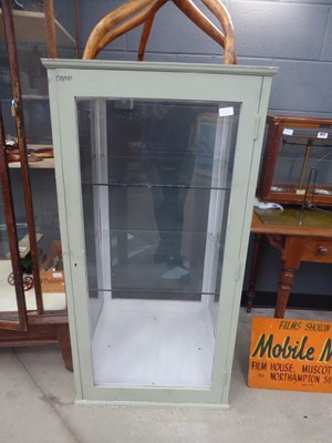 Lot 5015 - Glazed display cabinet